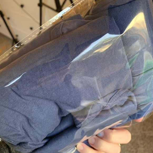 𝅺MAKE Market From Michael's Bundle Of Four Blue Tank Tops Size Medium (1336) - Picture 7 of 7